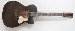 Art and Lutherie Legacy 12 Bourbon Burst